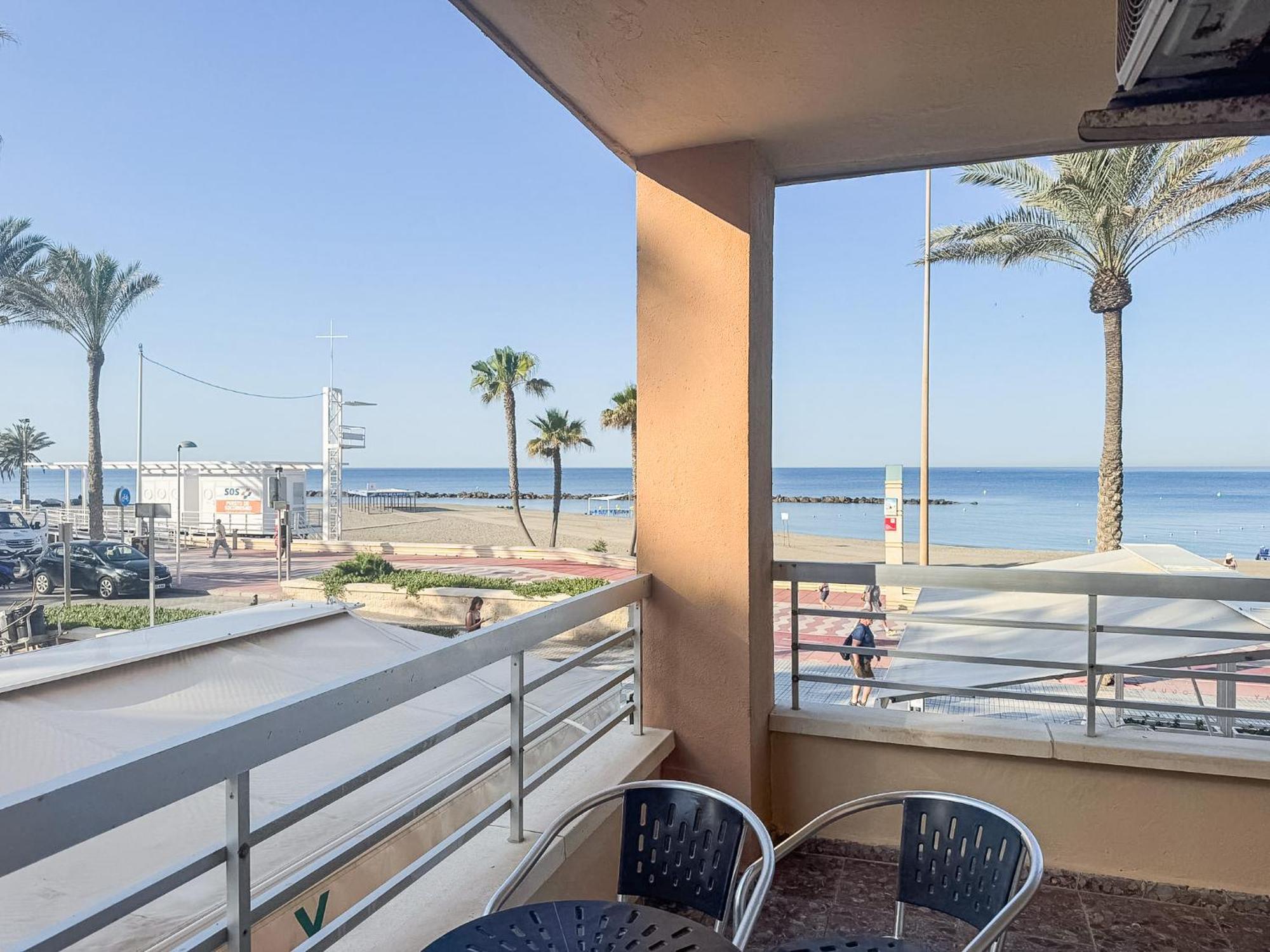 Expoholidays-primera Linea Palmeral * Almería